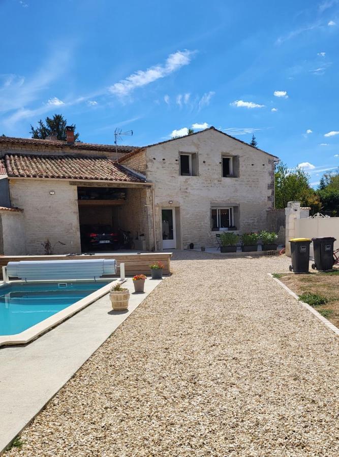 Вилла Grange Des Orchidees Marsac  Экстерьер фото